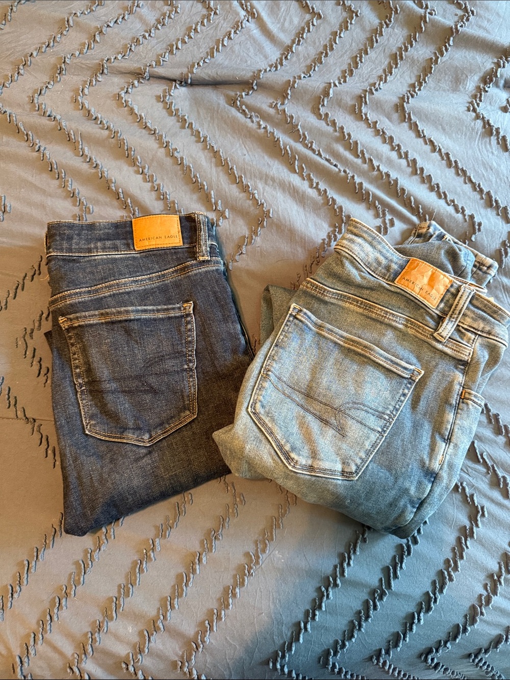 LOT of 2 American Eagle Outfitters  women’s Jeans